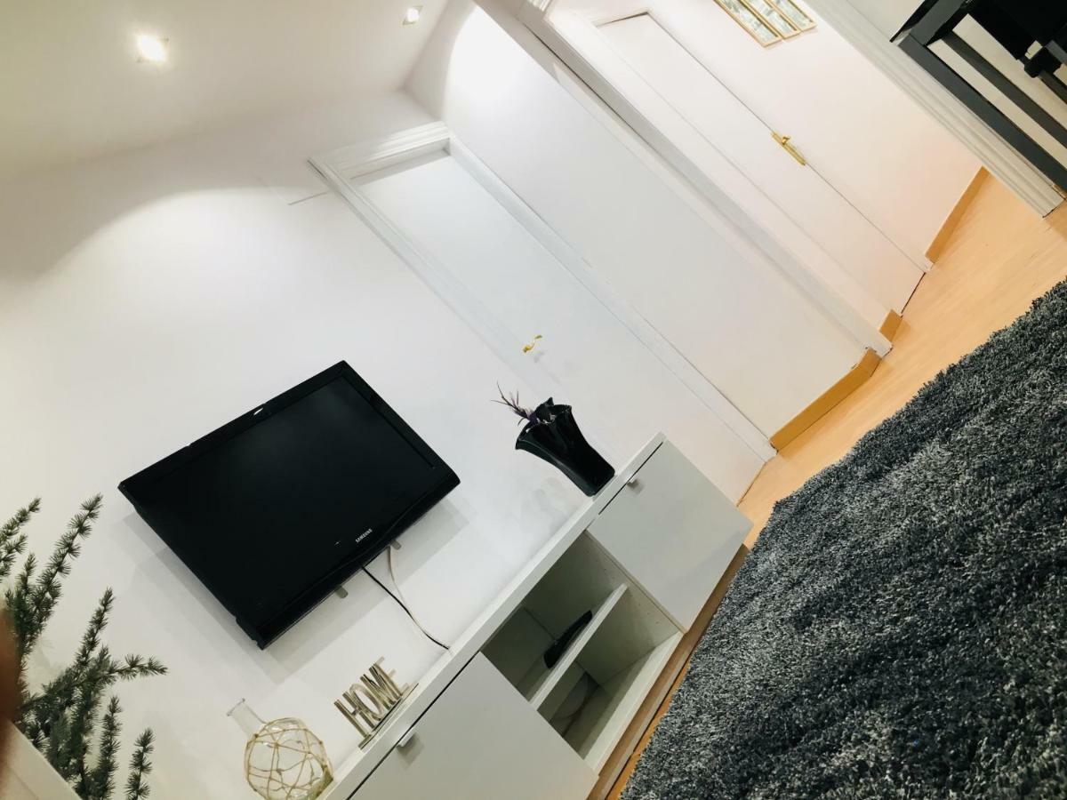 Апартаменти Apartamento Good Vibes Сарагоса Екстер'єр фото